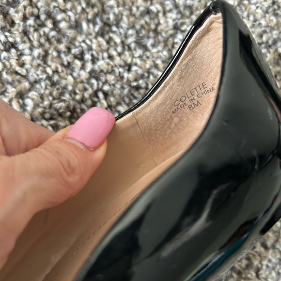 Tahari patent leather pump heel with small front platform size 8M - Picture 5 of 7